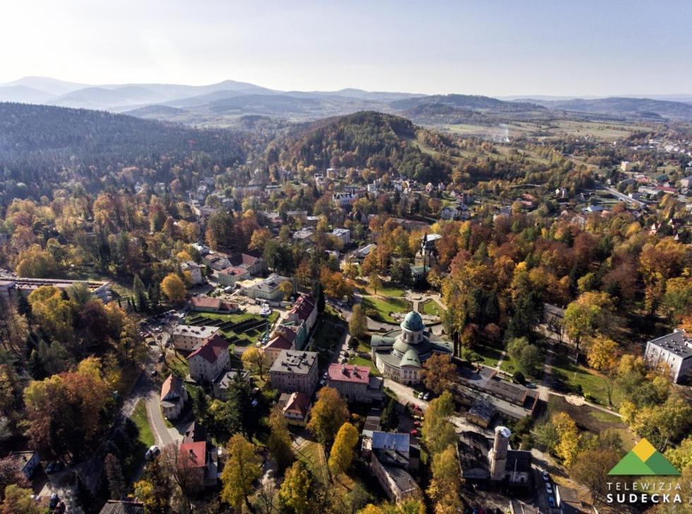 Dom Puchacza W Ladku-Zdroju Vila Lądek-Zdrój Exterior foto