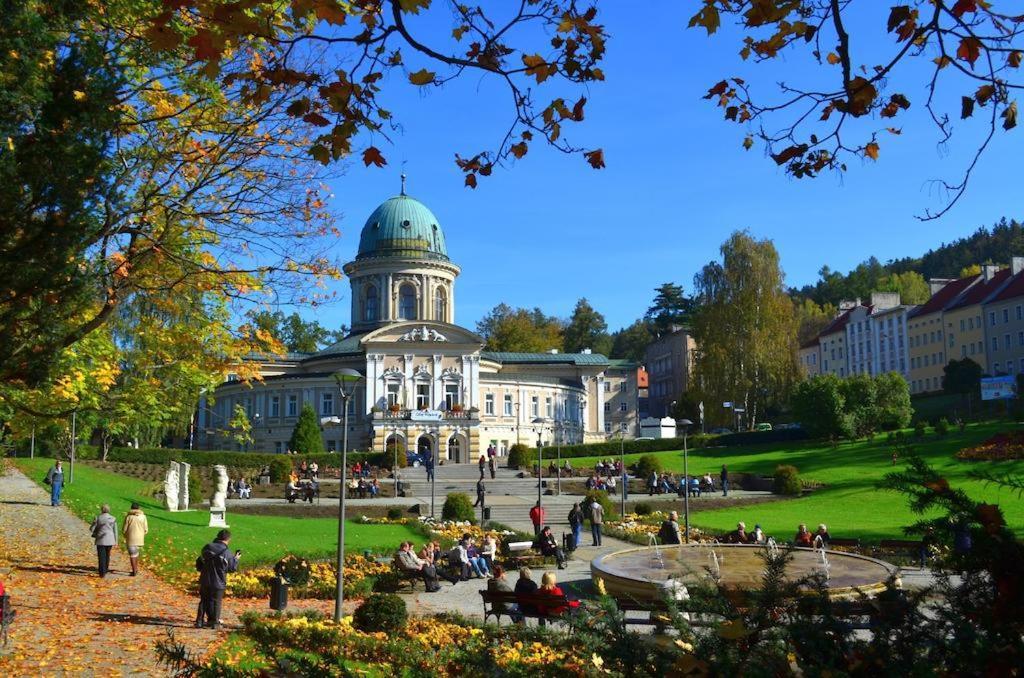 Dom Puchacza W Ladku-Zdroju Vila Lądek-Zdrój Exterior foto